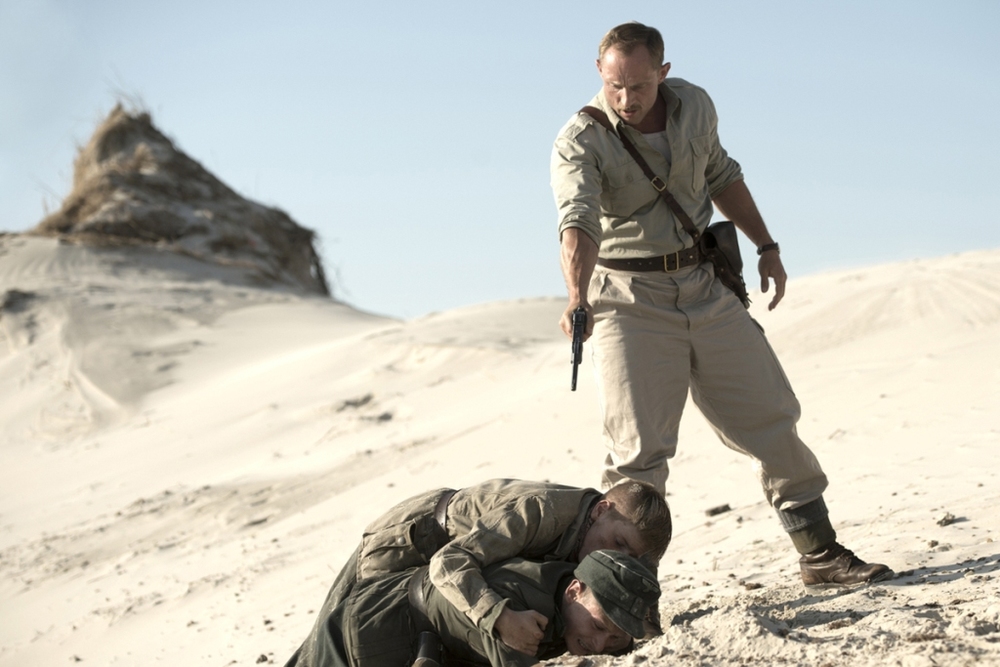 نمایی از فیلم سینمایی «زیر شن»(Land of Mine)